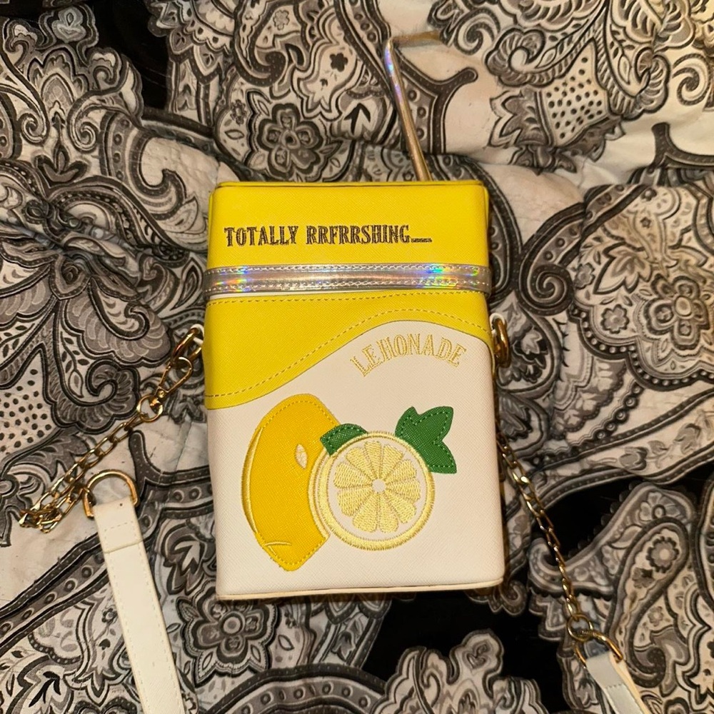 Yellow and White Lemonade Crossbody Bag